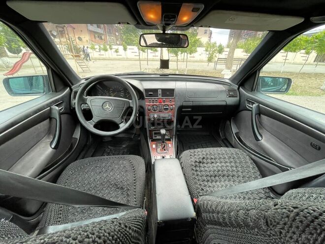 Mercedes C 220 1998, 254,000 km - 2.2 l - Sumqayıt