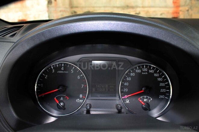 Nissan X-Trail 2013, 147,418 km - 2.5 л - Bakı