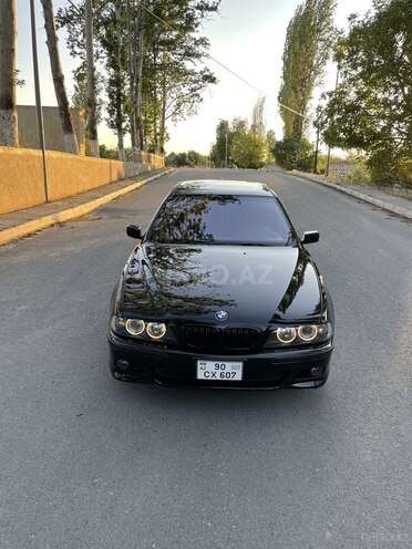 BMW 530 2001, 267,000 km - 3.0 l - Göyçay