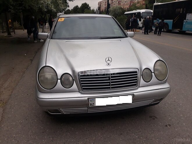 Mercedes E 230 1996, 45,517 km - 2.3 л - Sumqayıt
