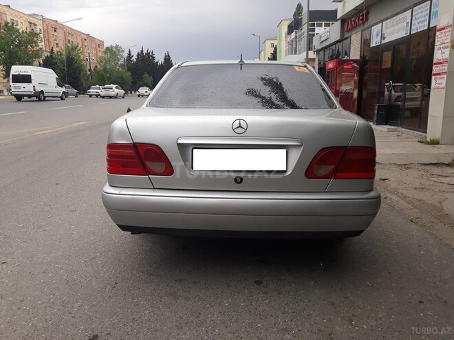 Mercedes E 230 1996, 45,517 km - 2.3 л - Sumqayıt