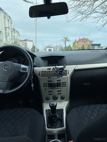 Opel Astra 2006, 250,090 km - 1.3 l - Bakı