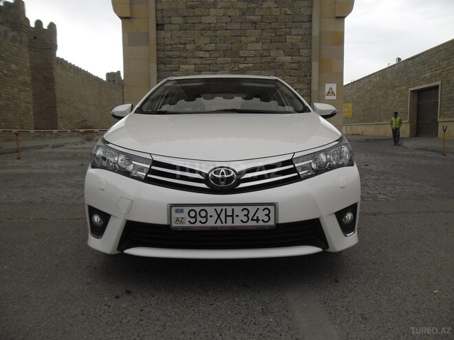 Toyota Corolla 2015, 89,000 km - 1.6 l - Bakı