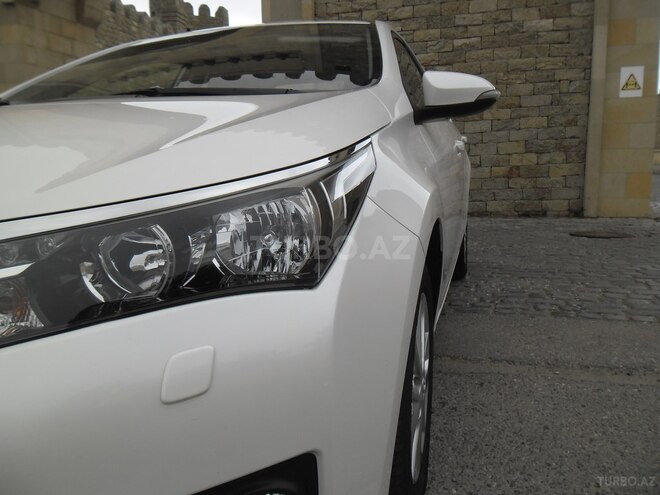 Toyota Corolla 2015, 89,000 km - 1.6 l - Bakı