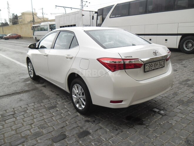 Toyota Corolla 2015, 89,000 km - 1.6 l - Bakı