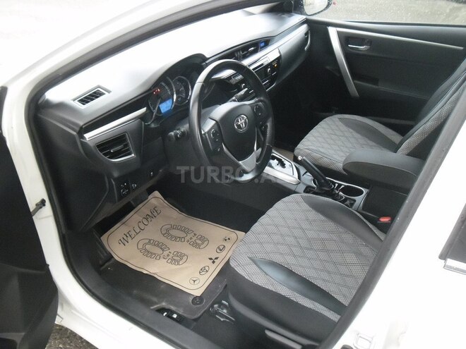 Toyota Corolla 2015, 89,000 km - 1.6 l - Bakı