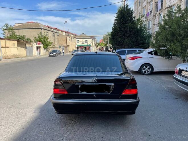 Mercedes C 200 2000, 289,683 km - 2.0 l - Xırdalan