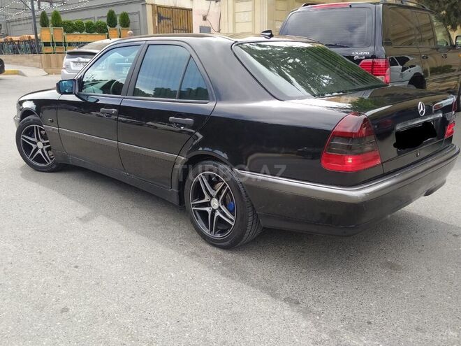 Mercedes C 200 2000, 289,683 km - 2.0 l - Xırdalan