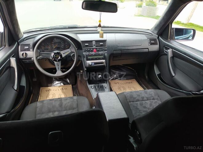 Mercedes C 200 2000, 289,683 km - 2.0 l - Xırdalan