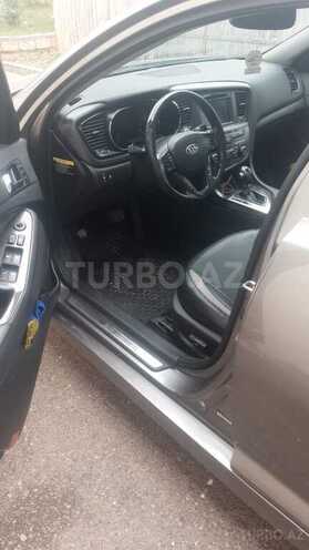 Kia Optima 2011, 159,423 km - 2.0 l - Ucar