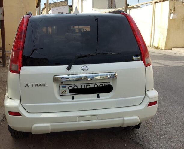 Nissan X-Trail 2002, 237,000 km - 2.0 л - Bakı