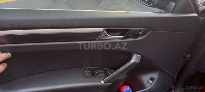 Volkswagen Passat 2017, 120,000 km - 1.8 л - Bakı