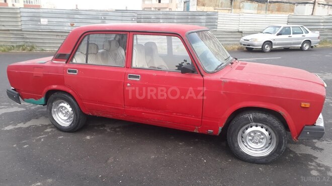 LADA (VAZ) 2107 2000, 700,000 km - 1.3 л - Bakı