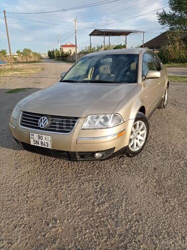 Volkswagen Passat 2001, 360,000 km - 1.8 l - Saatlı