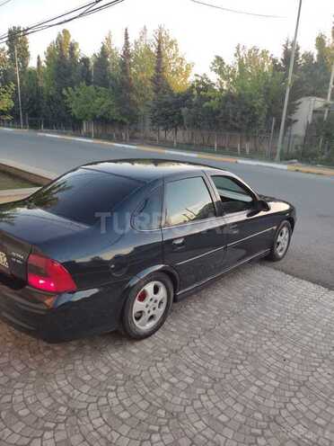 Opel Vectra 2000, 200,800 km - 1.8 л - Sumqayıt