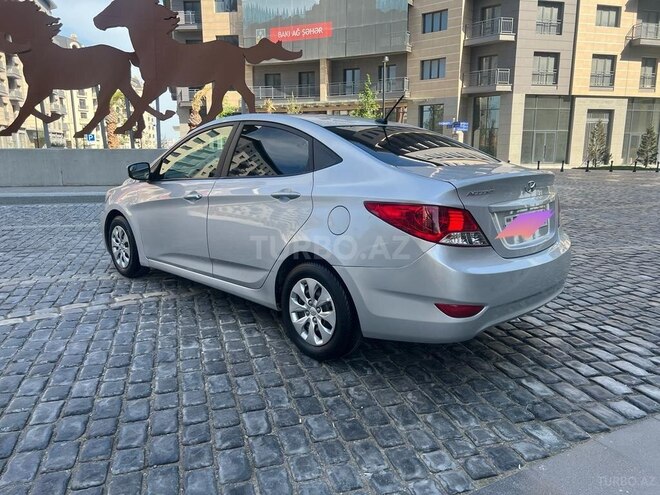 Hyundai Accent 2015, 57,000 km - 1.6 л - Bakı