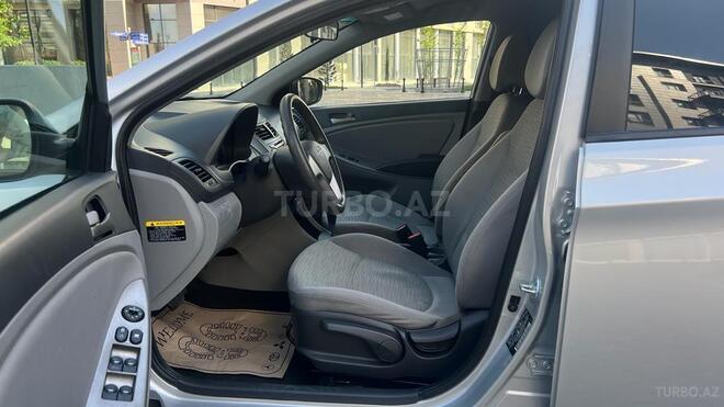 Hyundai Accent 2015, 57,000 km - 1.6 л - Bakı