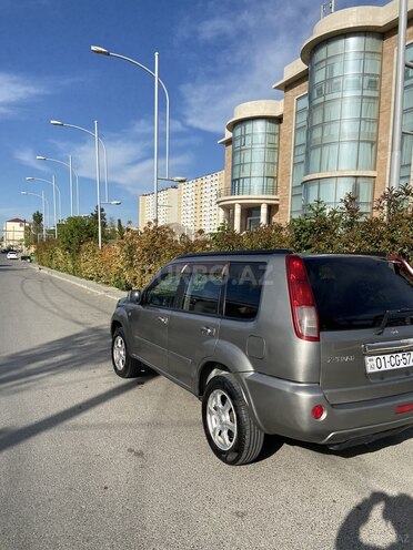 Nissan X-Trail 2004, 278,000 km - 2.0 l - Bakı