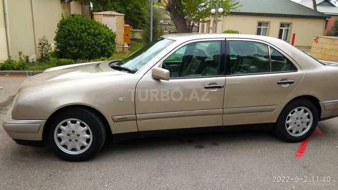 Mercedes E 230 1996, 292,487 km - 2.3 l - Bakı