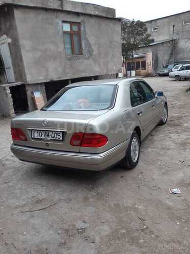 Mercedes E 230 1996, 292,487 km - 2.3 l - Bakı
