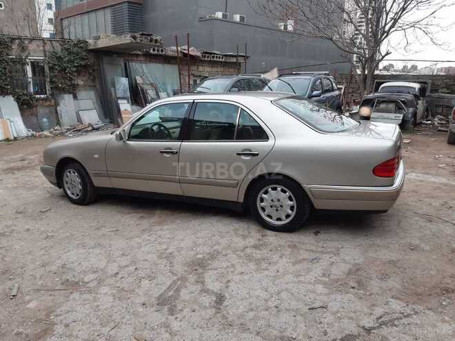 Mercedes E 230 1996, 292,487 km - 2.3 l - Bakı