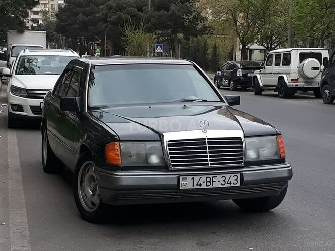 Mercedes E 250 1991, 457,000 km - 2.5 l - Bakı