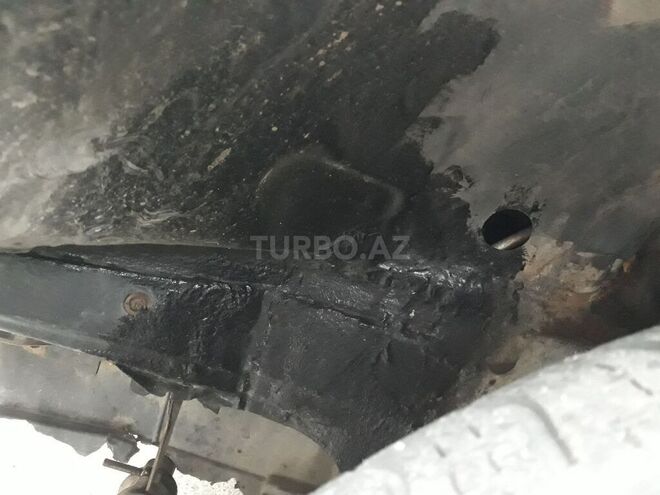 Mercedes E 250 1991, 457,000 km - 2.5 l - Bakı