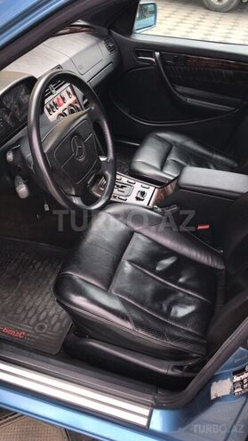 Mercedes C 240 1997, 312,500 km - 2.4 л - Bakı