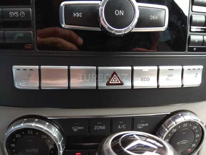 Mercedes C 220 2011, 240,000 km - 2.2 l - Bakı