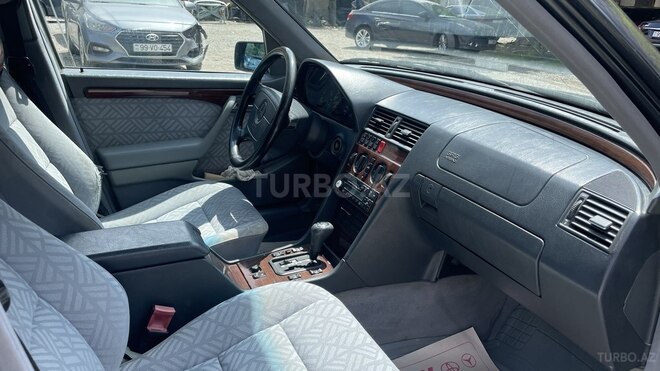 Mercedes C 180 1994, 300,000 km - 1.8 l - Bakı