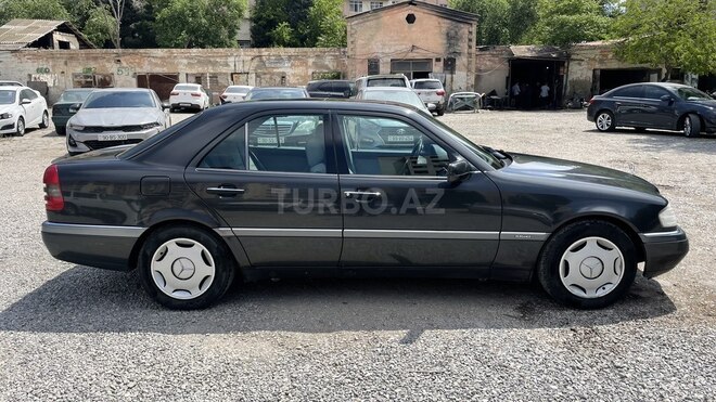 Mercedes C 180 1994, 300,000 km - 1.8 l - Bakı