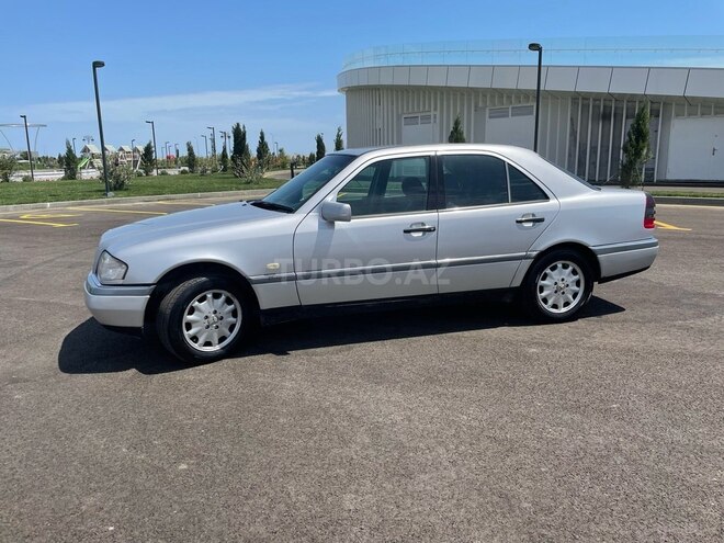 Mercedes C 180 1997, 389,000 km - 1.8 l - Bakı
