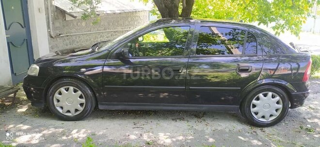 Opel Astra 1998, 389,100 km - 1.6 l - Şəki
