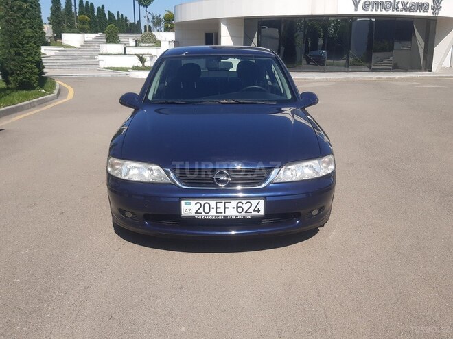 Opel Vectra 1999, 290,000 km - 2.0 l - Tovuz