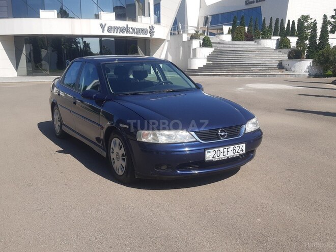 Opel Vectra 1999, 290,000 km - 2.0 l - Tovuz