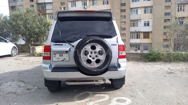 Mitsubishi Pajero io 2003, 230,000 km - 2.0 l - Bakı
