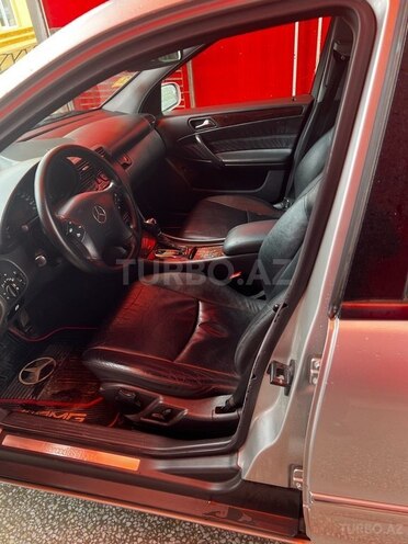 Mercedes C 200 2000, 210,000 km - 2.0 l - Gəncə