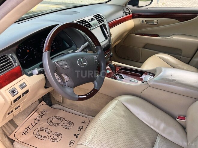 Lexus LS 460 2007, 235,000 km - 4.6 l - Bakı