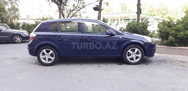 Opel Astra 2005, 182,000 km - 1.3 l - Bakı