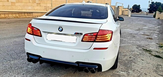 BMW 520 2016, 100,000 km - 2.0 l - Bakı