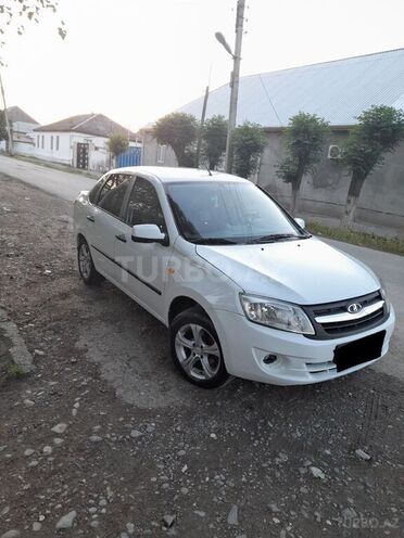 LADA (VAZ) Granta 2013, 270,000 km - 1.6 л - Ucar