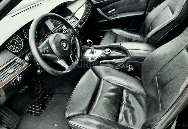 BMW 530 2008, 255,000 km - 3.0 л - Gəncə