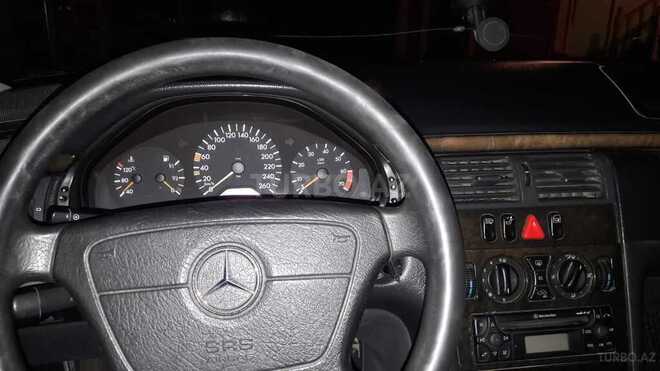 Mercedes E 280 1998, 345,000 km - 2.8 l - Bakı