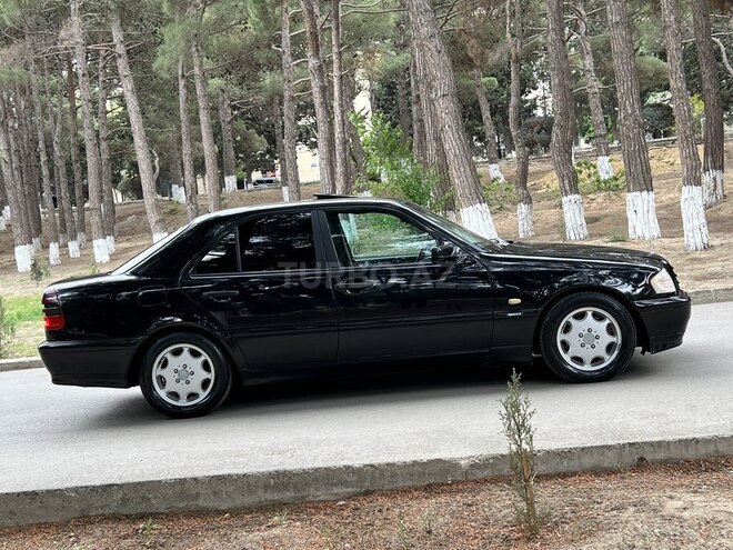 Mercedes C 230 1999, 243,000 km - 2.3 l - Xırdalan