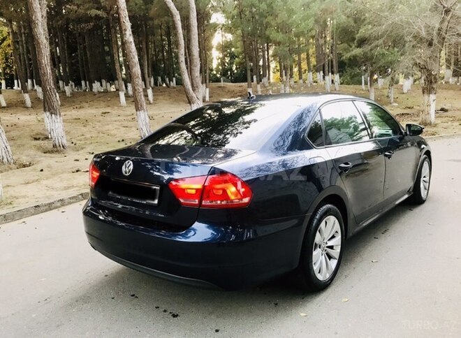 Volkswagen Passat 2011, 212,433 km - 1.8 l - Bakı