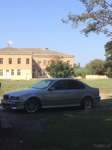 BMW 523 1997, 300,000 km - 2.5 l - Bakı
