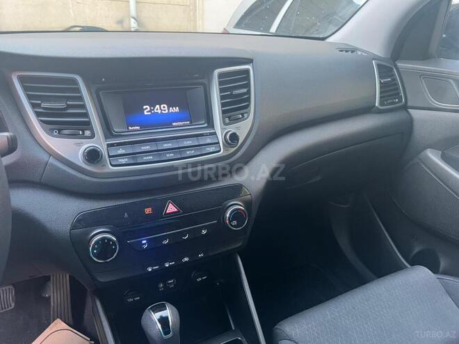 Hyundai Tucson 2016, 68,000 km - 2.0 l - Bakı