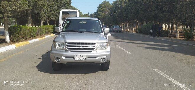 Mitsubishi Pajero io 2002, 280,000 km - 2.0 л - Sumqayıt