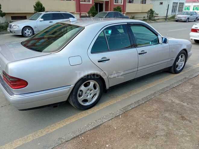 Mercedes E 240 1998, 492,000 km - 2.4 l - Bakı