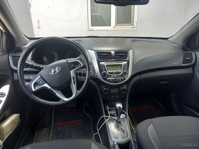 Hyundai Accent 2012, 160,900 km - 1.6 l - Bakı